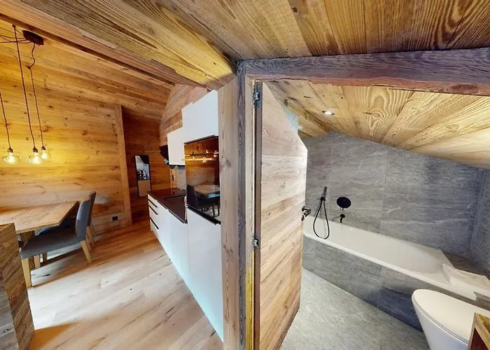 Cathedral - 1 Bedroom Close To The Lifts